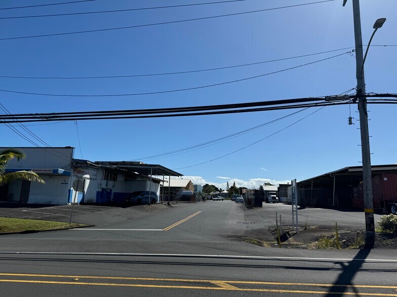 458 Kekuanaoa St, Hilo, HI à louer - Photo du bâtiment - Image 2 de 3
