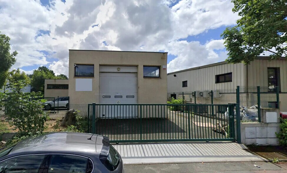 28 Rue Condorcet, Taverny à louer - Photo du bâtiment - Image 3 de 7