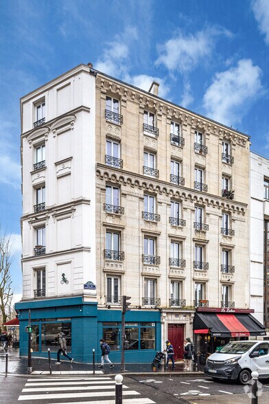 Retail in Paris for lease - Building Photo - Image 2 of 4