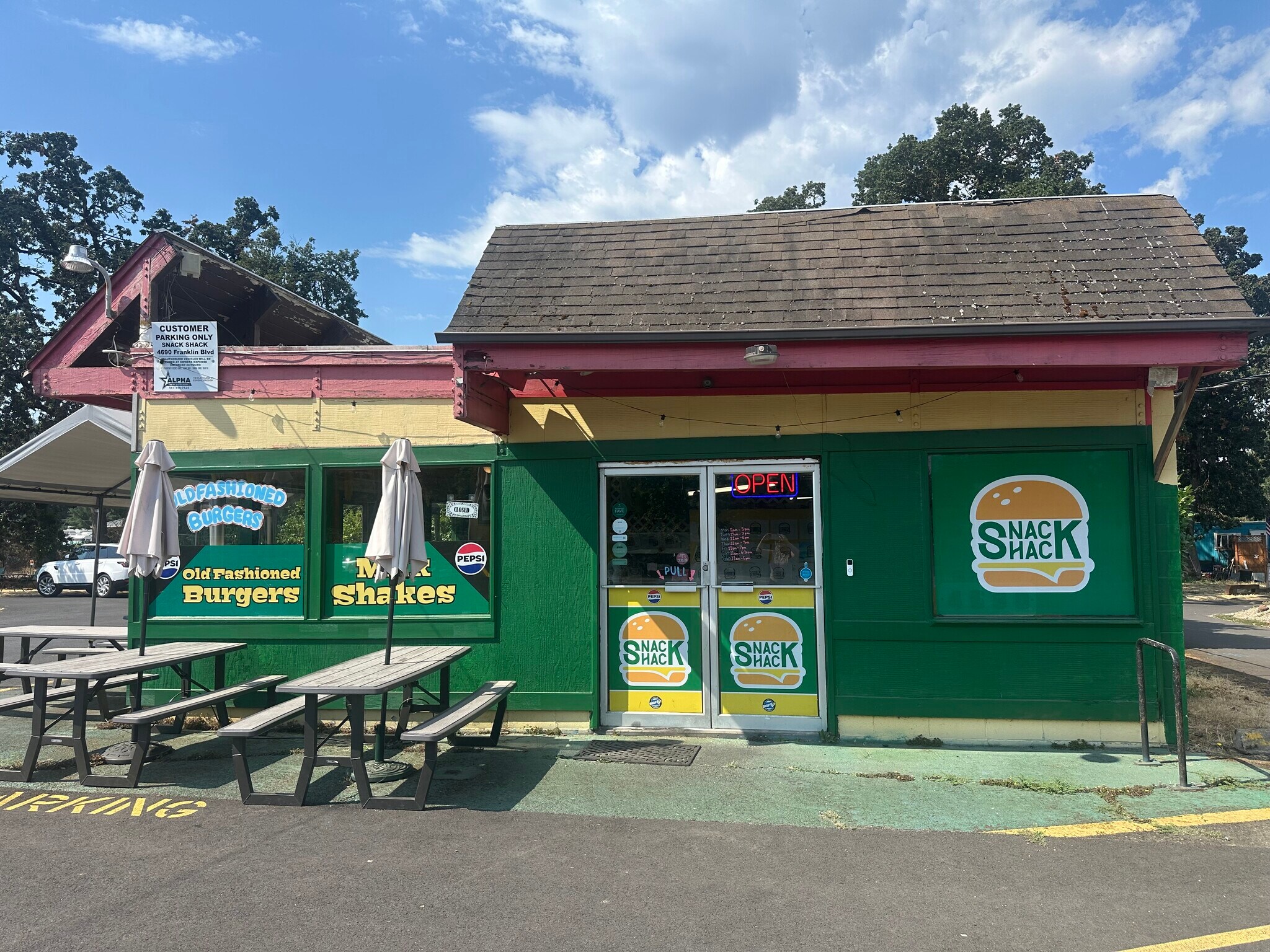 4690 Franklin Blvd, Eugene, OR à vendre Photo du bâtiment- Image 1 de 1