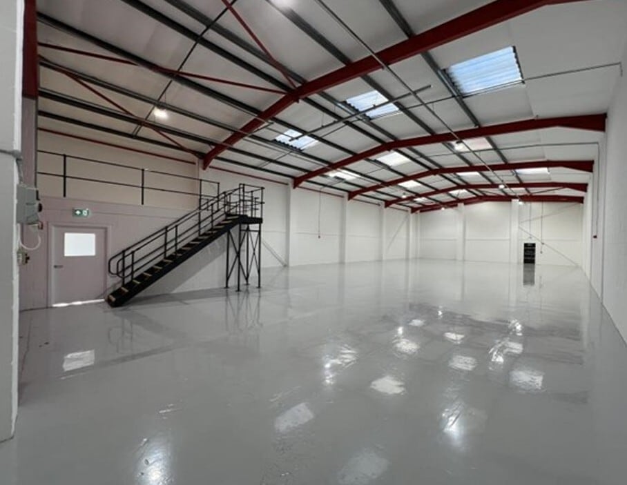 St Johns Ln, Bristol for lease Interior Photo- Image 1 of 1