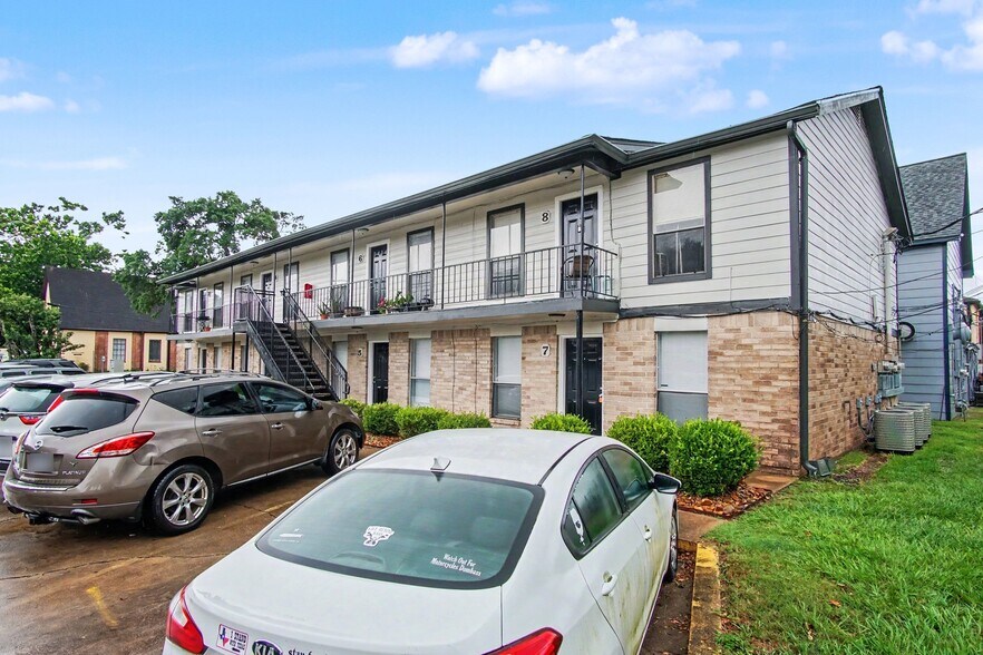 1205 Avenue A, Katy, TX à vendre - Photo du bâtiment - Image 2 de 18