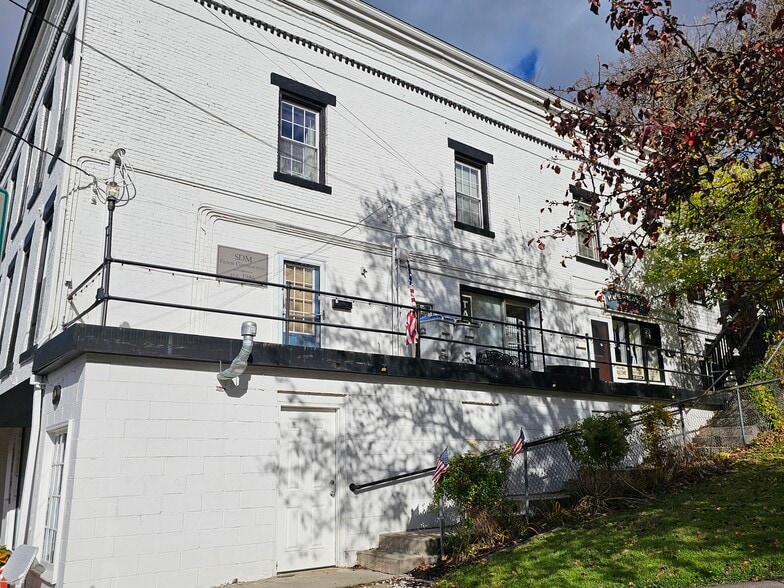 100-104 Brooklea Dr, Fayetteville, NY for sale - Building Photo - Image 3 of 5