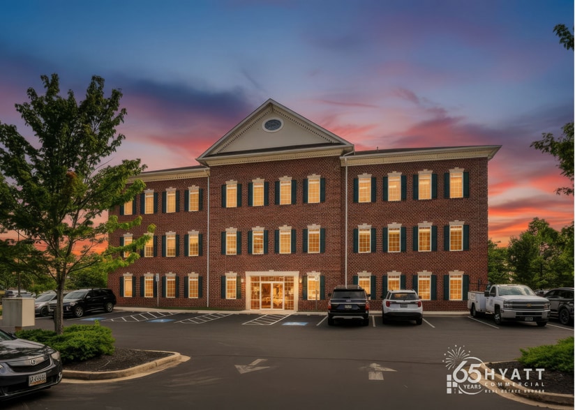 23076 Three Notch Rd, California, MD for lease - Primary Photo - Image 1 of 22