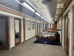 303 Sacramento St, San Francisco, CA à louer Photo intérieure- Image 1 de 5