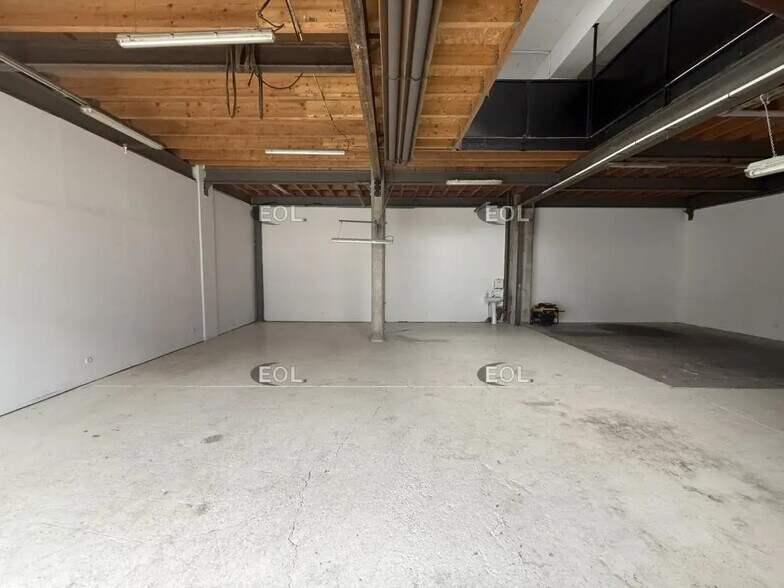 Flex dans Chelles à louer - Photo du bâtiment - Image 3 de 11