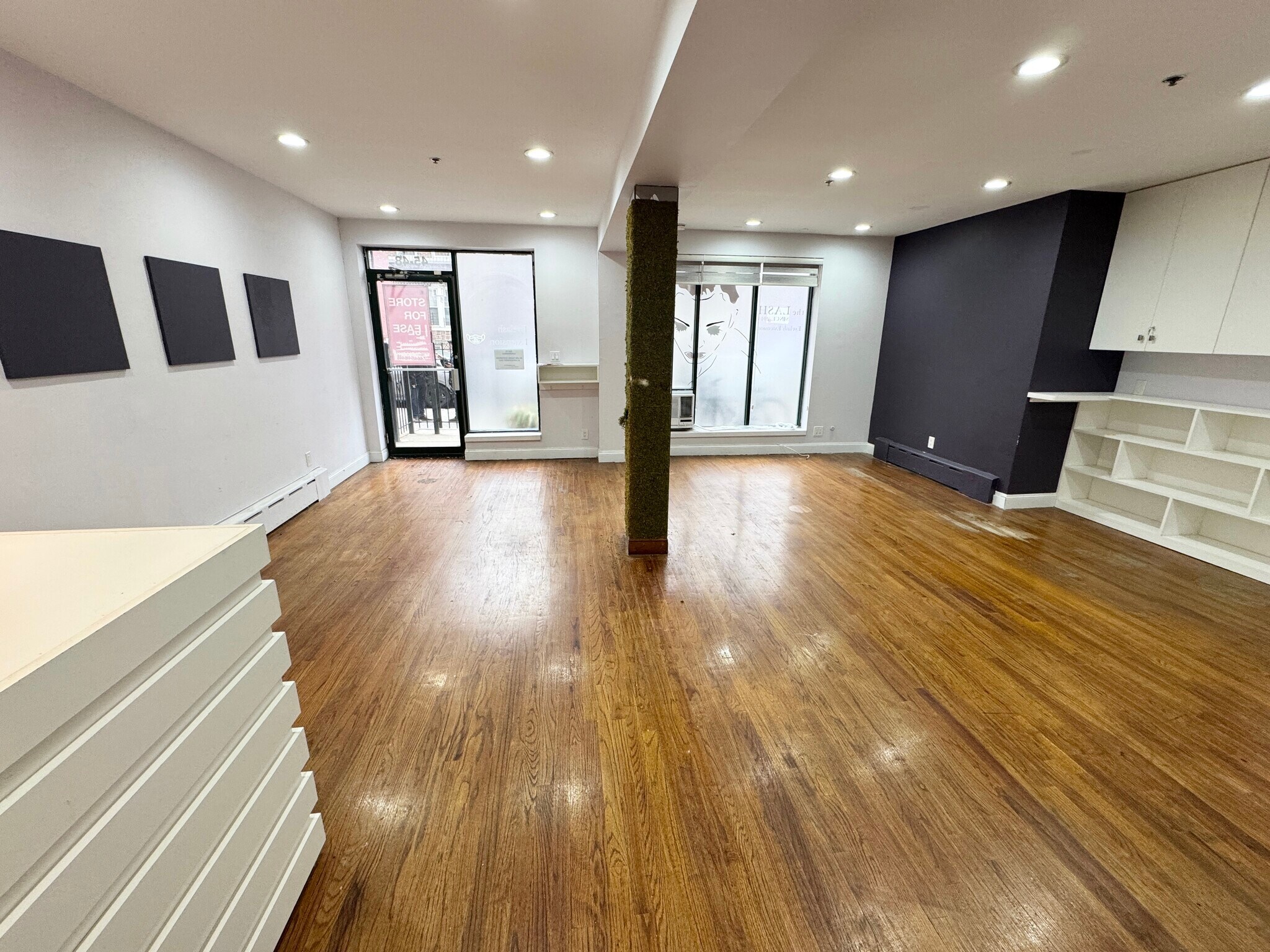 45-48 47th St, Woodside, NY à vendre Photo intérieure- Image 1 de 1