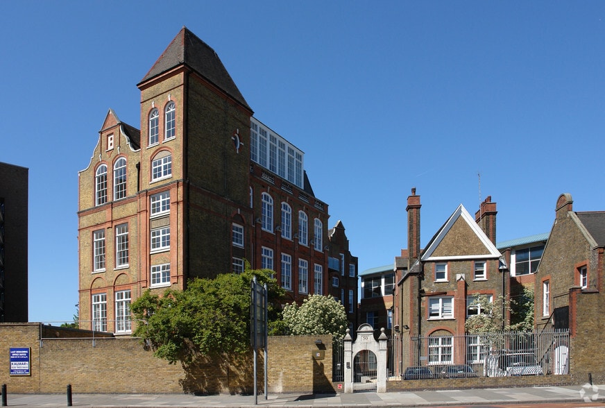 50 Westminster Bridge Rd, Londres à louer - Photo du bâtiment - Image 3 de 19