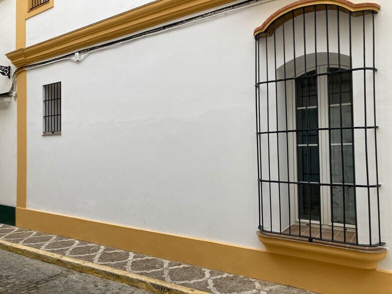 Retail in Chiclana de la Frontera, Cádiz for sale - Building Photo - Image 3 of 13