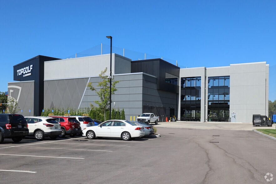 777 Dedham St, Canton, MA à vendre - Photo du bâtiment - Image 2 de 4