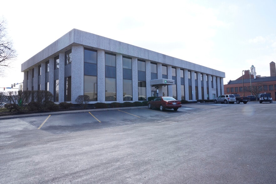 55 East Ave and 80 Washburn Street portfolio of 2 properties for sale on LoopNet.ca - Building Photo - Image 2 of 67