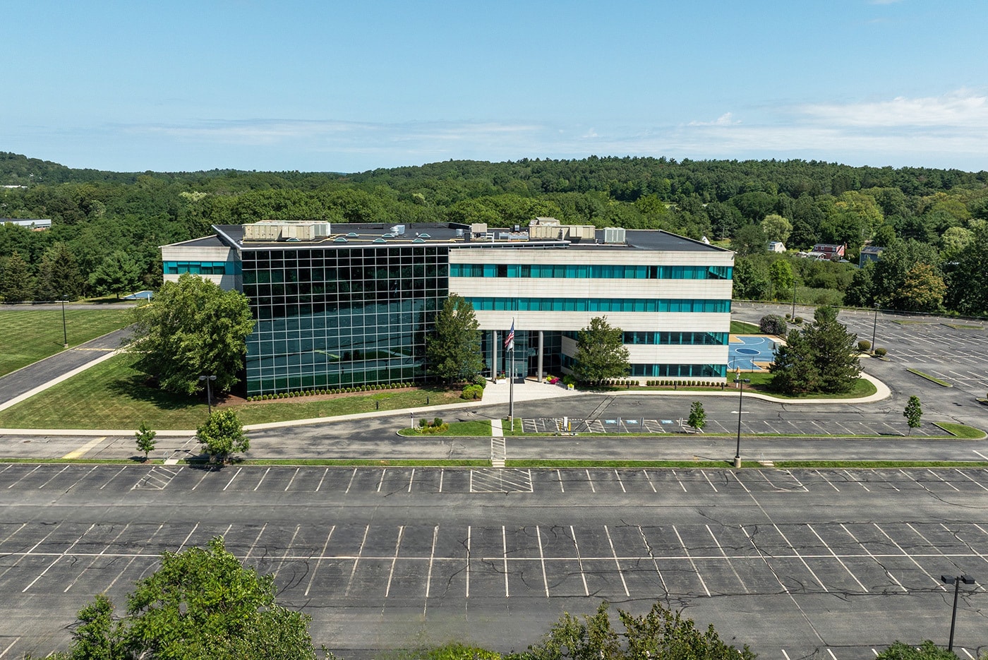 75 Sam Fonzo Dr, Beverly, MA for lease Primary Photo- Image 1 of 12