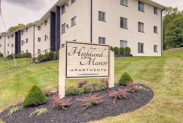 918-922 Highland Ave, Covington, KY à vendre - Photo principale - Image 1 de 7