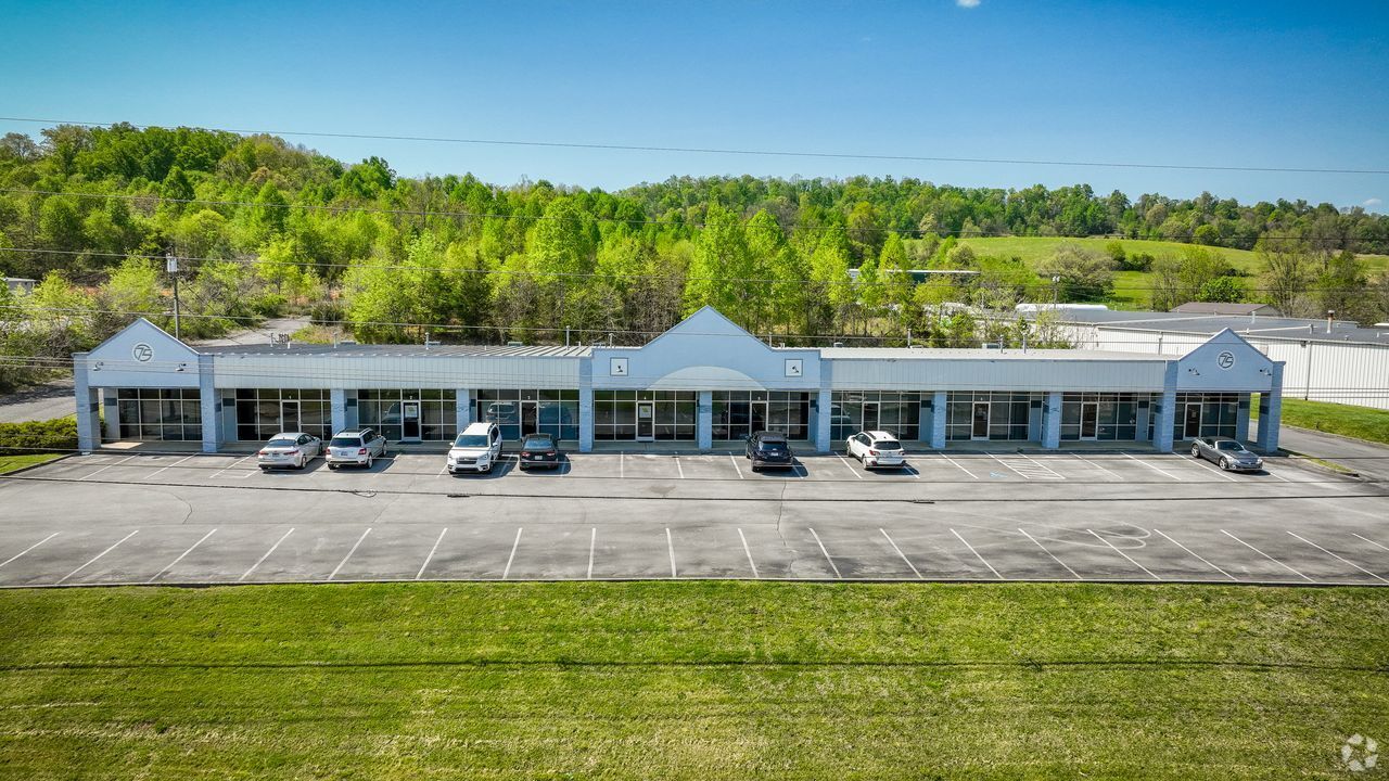 2016-1-8 Highway 75, Blountville, TN à louer Photo du bâtiment- Image 1 de 19