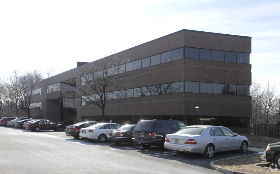 2015 State Route 27, Edison, NJ for lease - Building Photo - Image 3 of 4