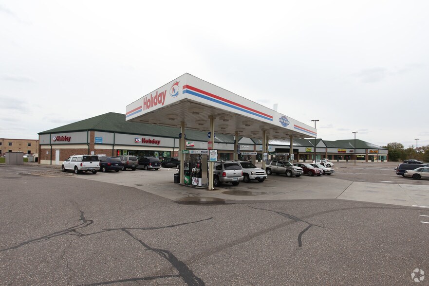 13445-13501 Business Center Dr, Elk River, MN à louer - Photo du bâtiment - Image 2 de 12