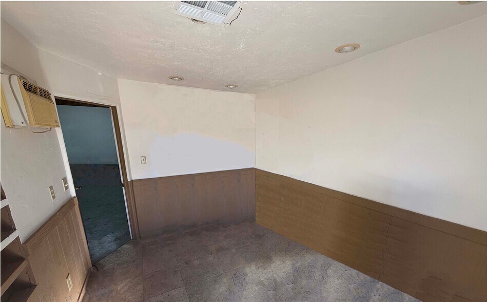 17252 E Falcon Dr, Fountain Hills, AZ à louer - Photo du bâtiment - Image 3 de 26