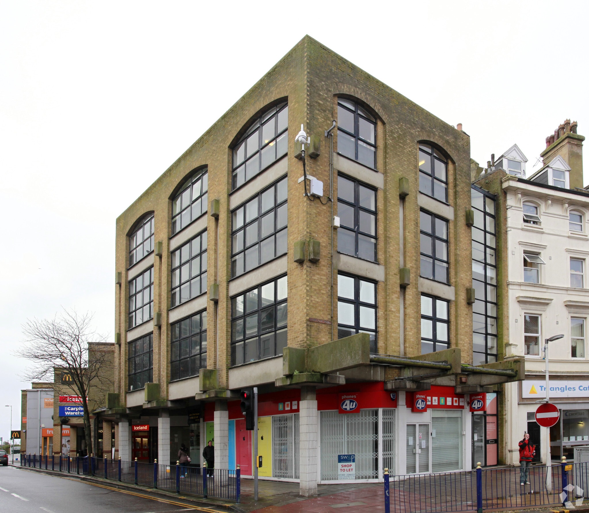 69-69A Sandgate Rd, Folkestone for lease Primary Photo- Image 1 of 7