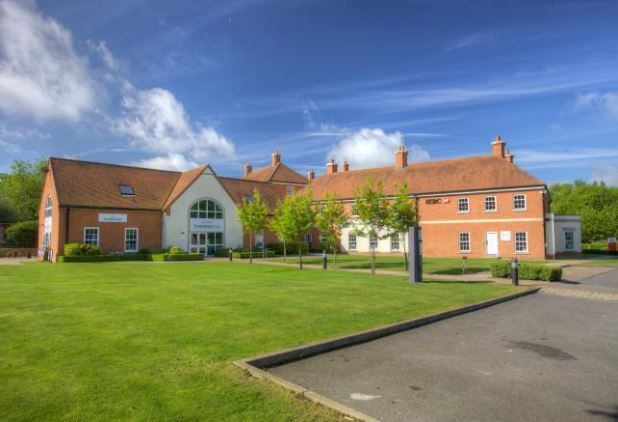 Start Hl, Bishop's Stortford à louer - Photo du bâtiment - Image 2 de 3