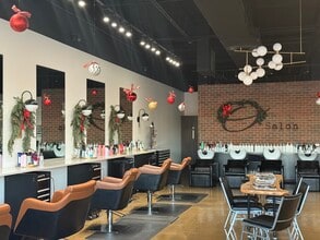 800-860 S Route 83, Mundelein, IL for lease Interior Photo- Image 1 of 2