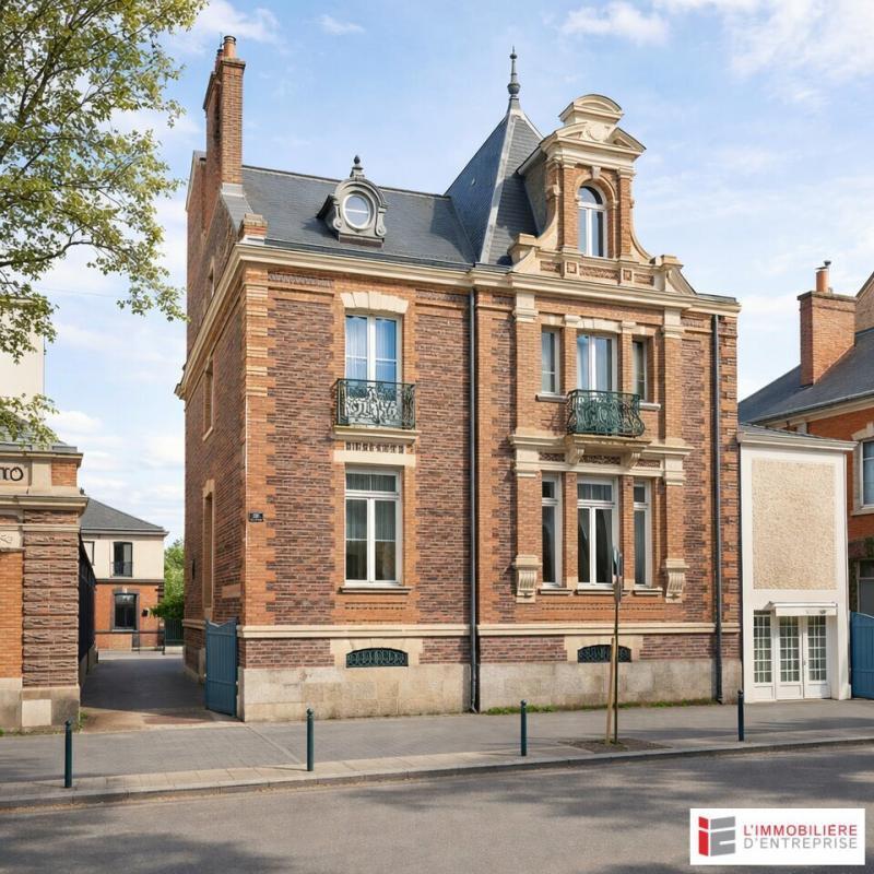 Bureau dans Rennes à louer Photo du bâtiment- Image 1 de 8