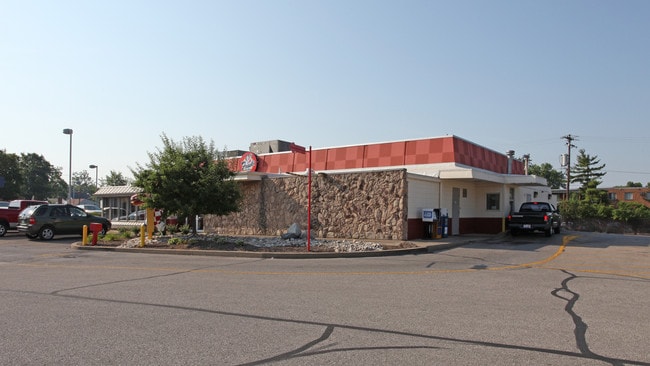 More details for 4227 Bridgetown Rd, Cincinnati, OH - Retail for Sale