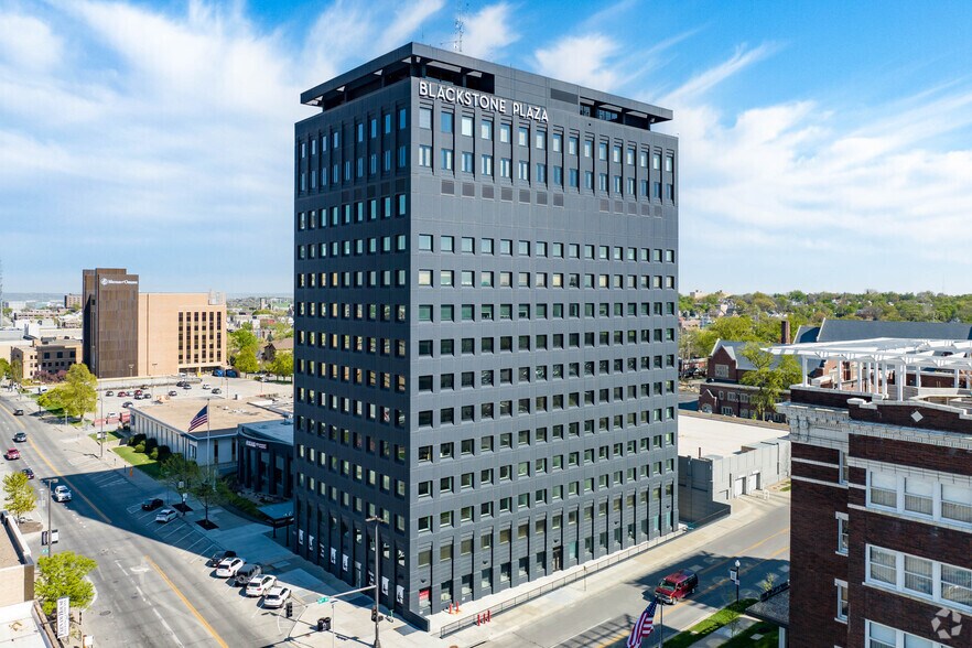3555 Farnam, Omaha, NE à louer - Photo du bâtiment - Image 2 de 20