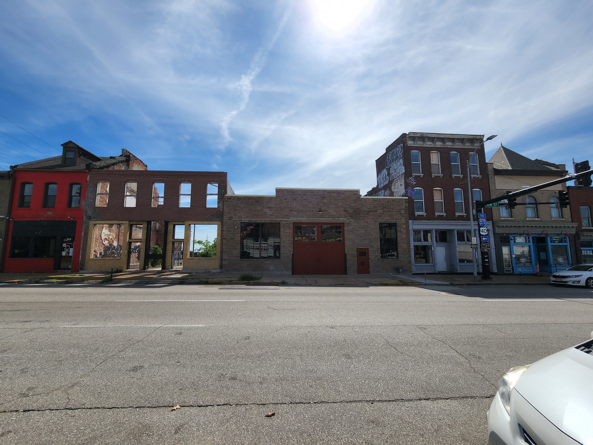 750 S 4th St, Saint Louis, MO for sale Building Photo- Image 1 of 8