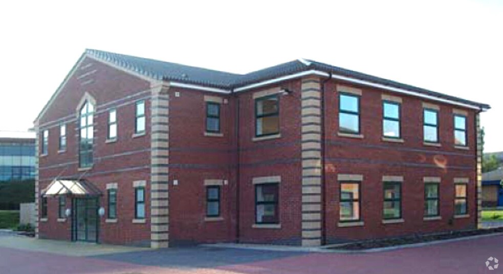 Priestley Ct, Stafford à louer - Photo du bâtiment - Image 2 de 3