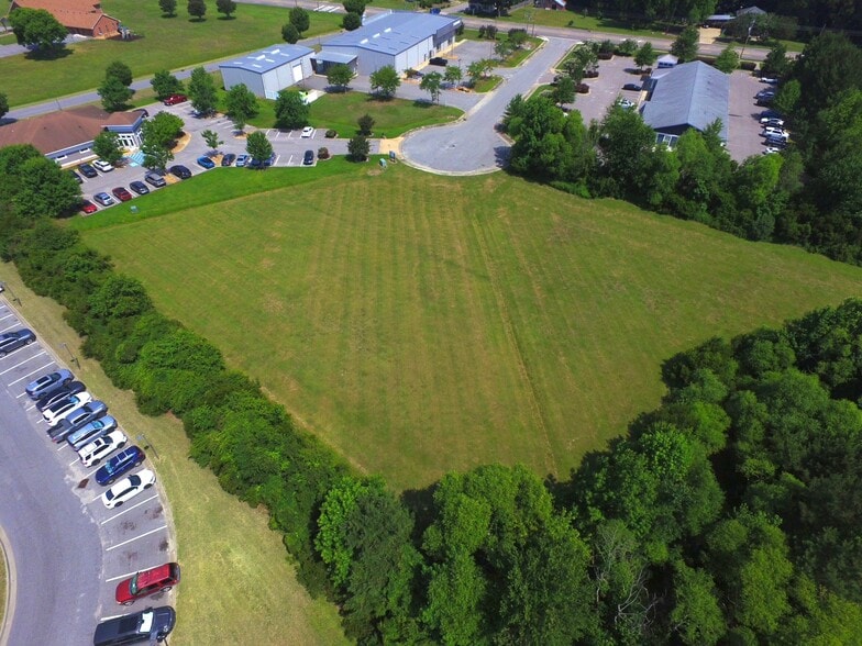 106 Mill End ct, Elizabeth City, NC for sale - Building Photo - Image 3 of 6