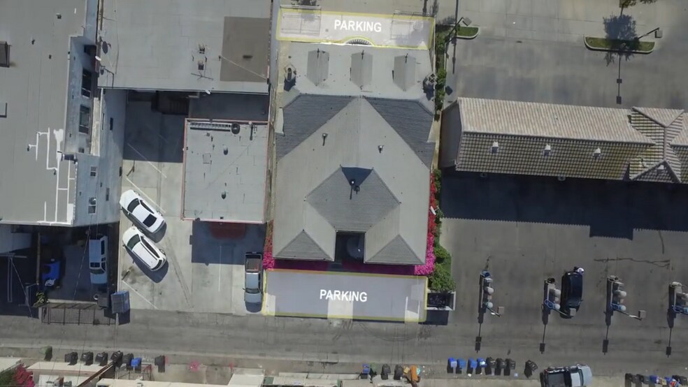 1255 S Atlantic Blvd, Los Angeles, CA à vendre - Photo du bâtiment - Image 3 de 15