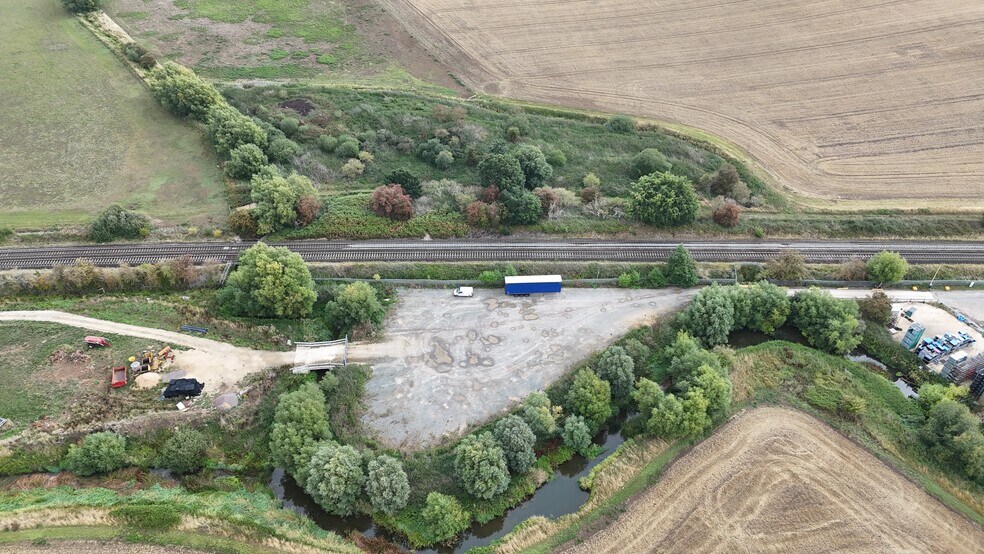 Yard 9, Cherwell Valley Business Park, Banbury à louer - Photo du bâtiment - Image 3 de 4