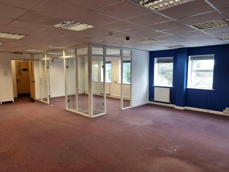 Dominion Rd, Bournemouth à louer - Photo du bâtiment - Image 3 de 7