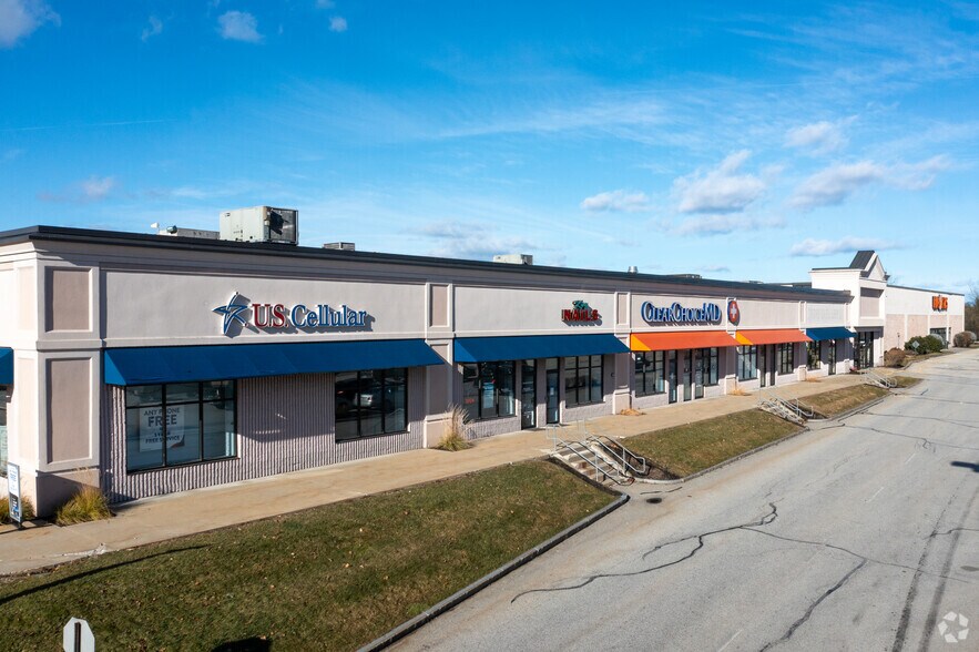 96 Daniel Webster Hwy, Belmont, NH à louer - Photo du bâtiment - Image 1 de 22