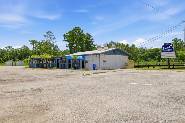 Plus de détails pour 1148 County Road 309, Crescent City, FL - Commerce de détail à vendre