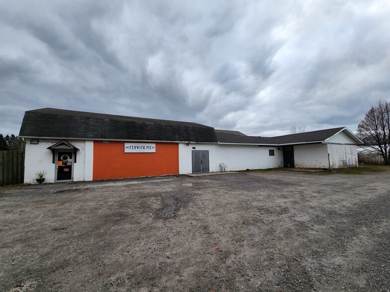 1410 Balfour St, Pelham, ON for sale - Building Photo - Image 1 of 1