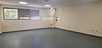 Office in Rivas-Vaciamadrid, Madrid for lease Interior Photo- Image 2 of 5