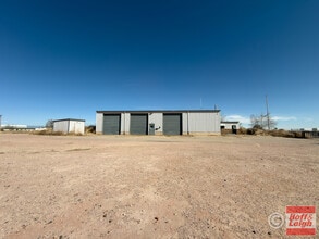 97 N Fabrication Dr, Pueblo, CO à louer Photo intérieure- Image 1 de 18