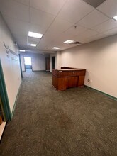 165 Passaic Ave, Fairfield, NJ for lease Interior Photo- Image 2 of 7