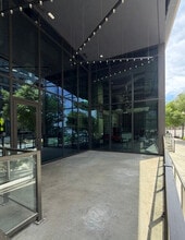 1055 Howell Mill Rd, Atlanta, GA for lease Interior Photo- Image 1 of 5