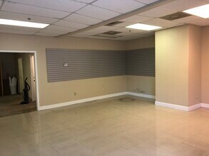 5401-5481 Bryant Ave, Sanford, FL for lease Interior Photo- Image 2 of 4