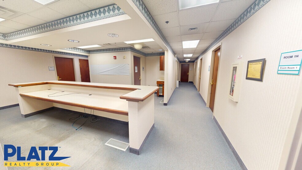 750 E Park Ave, Columbiana, OH for sale - Building Photo - Image 3 of 18