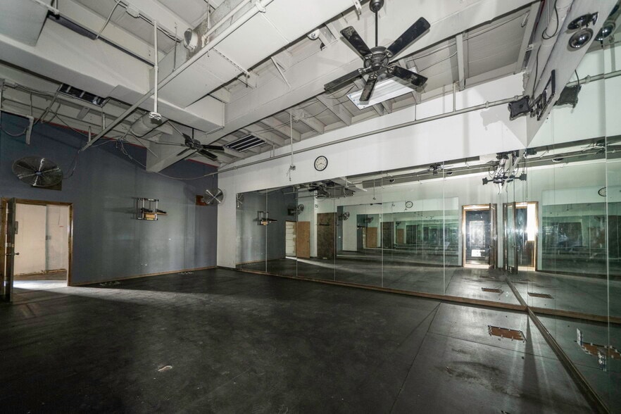 1141 Pine Island Rd SW, Cape Coral, FL for lease - Building Photo - Image 3 of 11