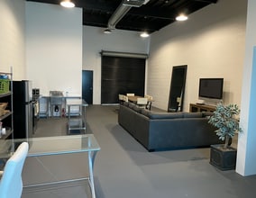 3307 W Burbank Blvd, Burbank, CA à louer Photo intérieure- Image 2 de 8