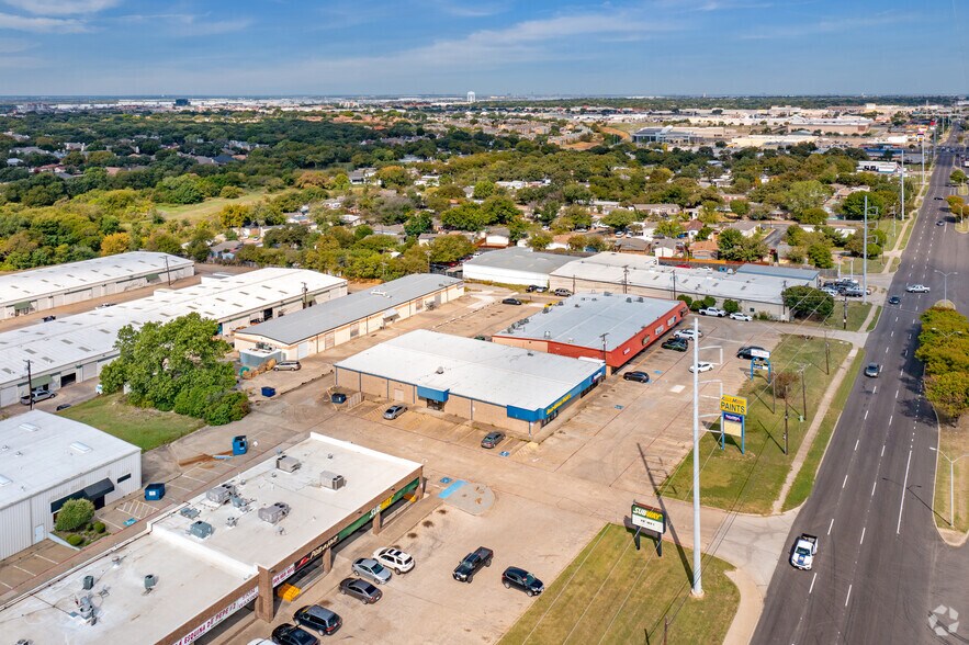 825 N Belt Line Rd, Irving, TX à louer - Aérien - Image 3 de 6