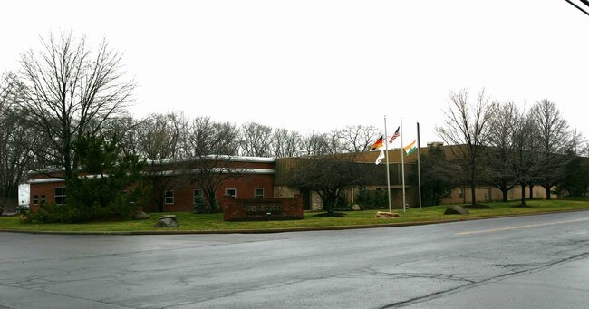 More details for 99 Newbold Rd, Fairless Hills, PA - Office for Lease