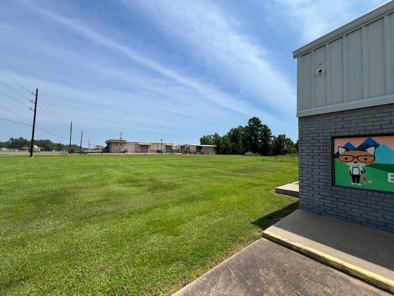 11799 Mansfield Rd, Keithville, LA à vendre - Photo du bâtiment - Image 3 de 11