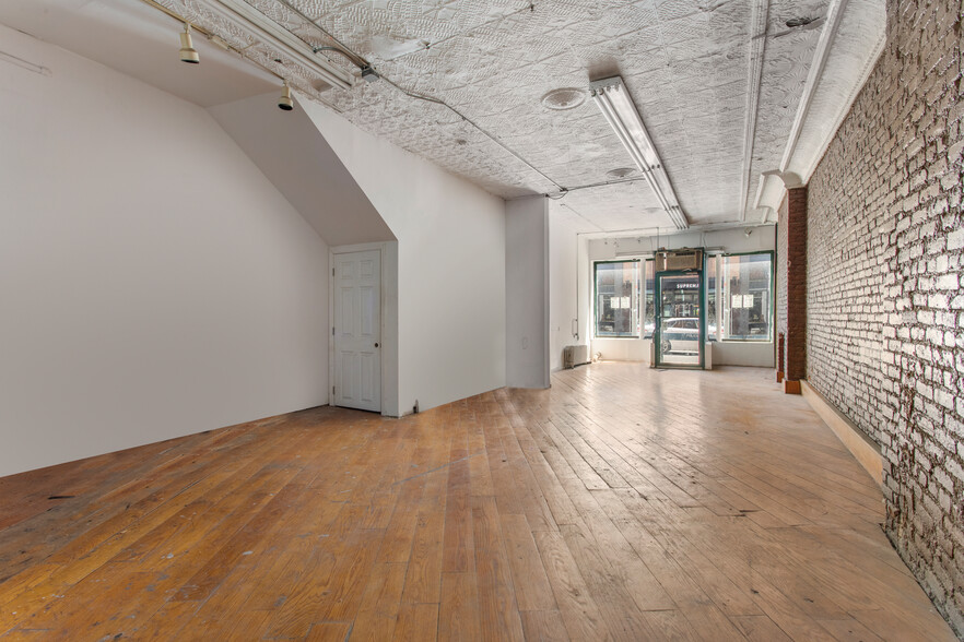 306 Bleecker St, New York, NY for lease - Interior Photo - Image 3 of 11