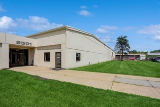 More details for 2301 Fleur Dr, Des Moines, IA - Industrial for Lease
