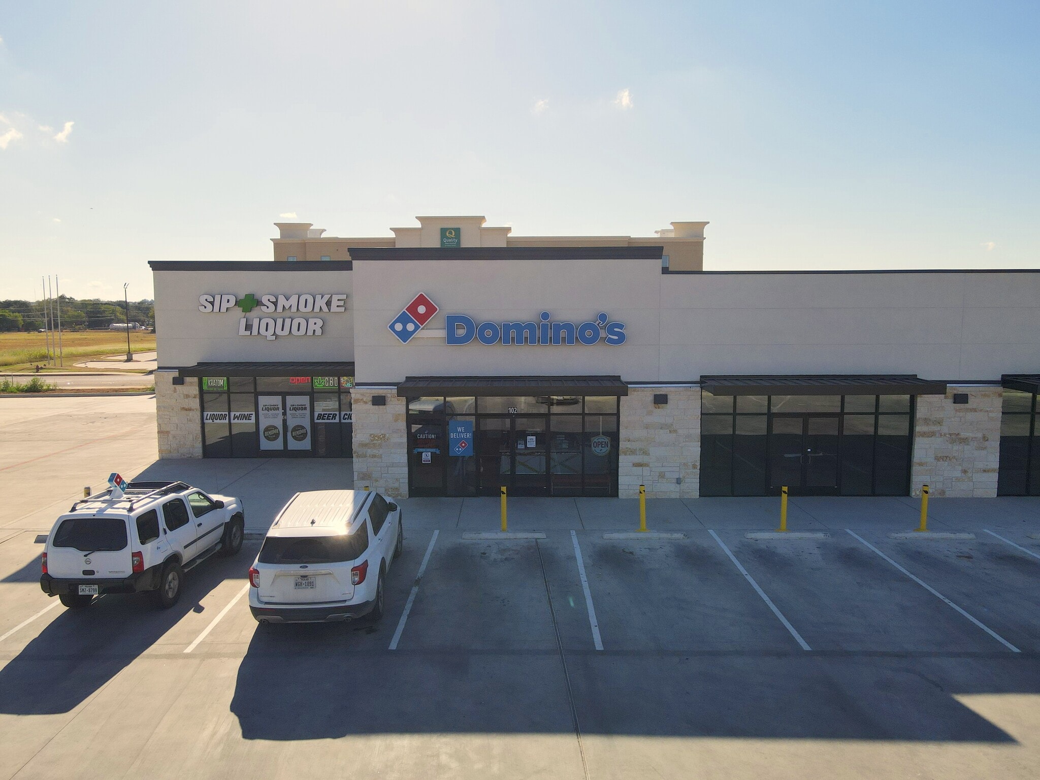 1702 Louise Ln, Pearsall, TX for lease Building Photo- Image 1 of 5